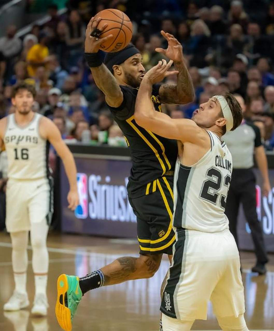 包含金州勇士发布备战花絮，今晨临场应变，NBA季后赛任务艰巨，赛季目标并未改变的词条