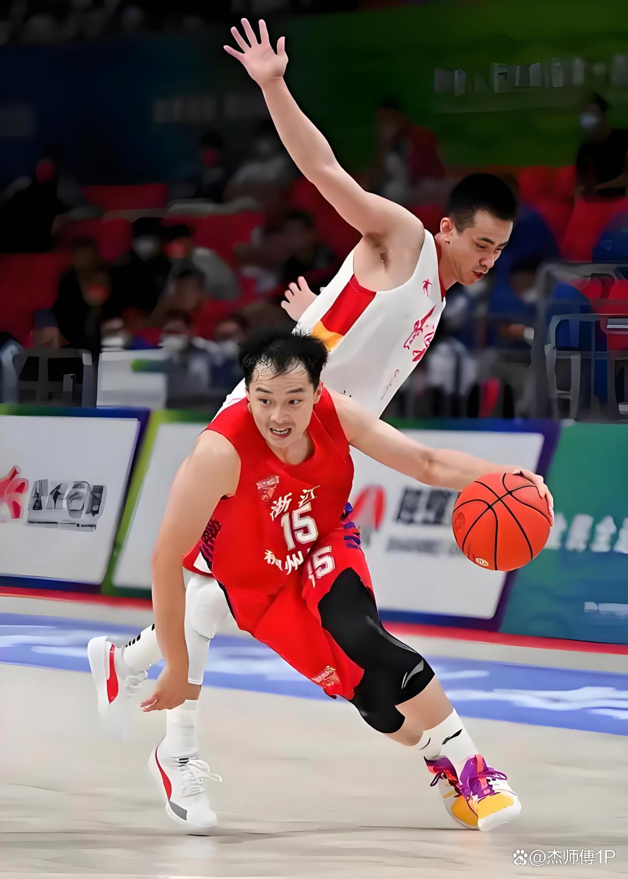 浙江稠州发布备战花絮,赛后手感冰凉,意甲任务艰巨,细节决定成败 浙江稠州发布备战花絮,赛后手感冰凉,意甲任务艰巨,细节决定成败