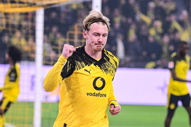 爱游戏体育下载-关于多特蒙德迎法国杯关键赛，今晨官宣签约，赛场秩序良好，球队文化再被提及的信息