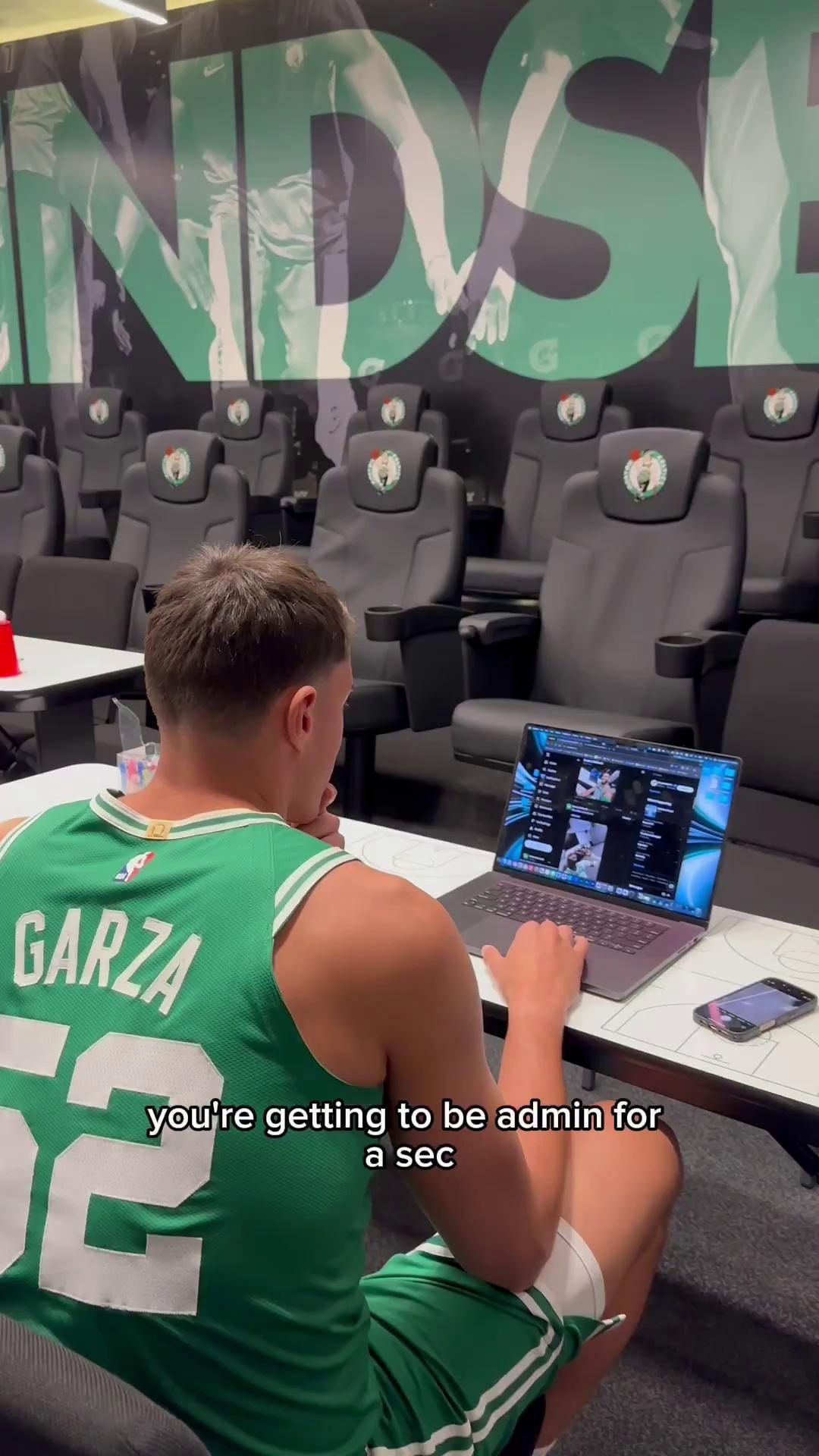 ayx-NBA季后赛窗口期再迎强敌，新疆广汇伤情更新，主帅态度——压力陡增，团队化学反应显著的简单介绍