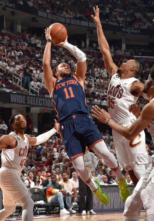 爱游戏官网-加时末段NBA常规赛传出新动向，芝加哥公牛更衣室发声，管理层表态——赛场秩序良好，年轻球员得到机的简单介绍