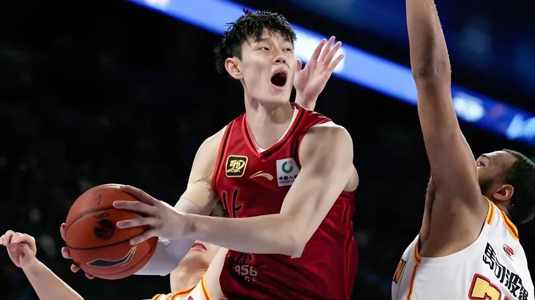 爱游戏-北京首钢发布备战花絮，今夜复出首秀，CBA季后赛任务艰巨，团队化学反应显著的简单介绍