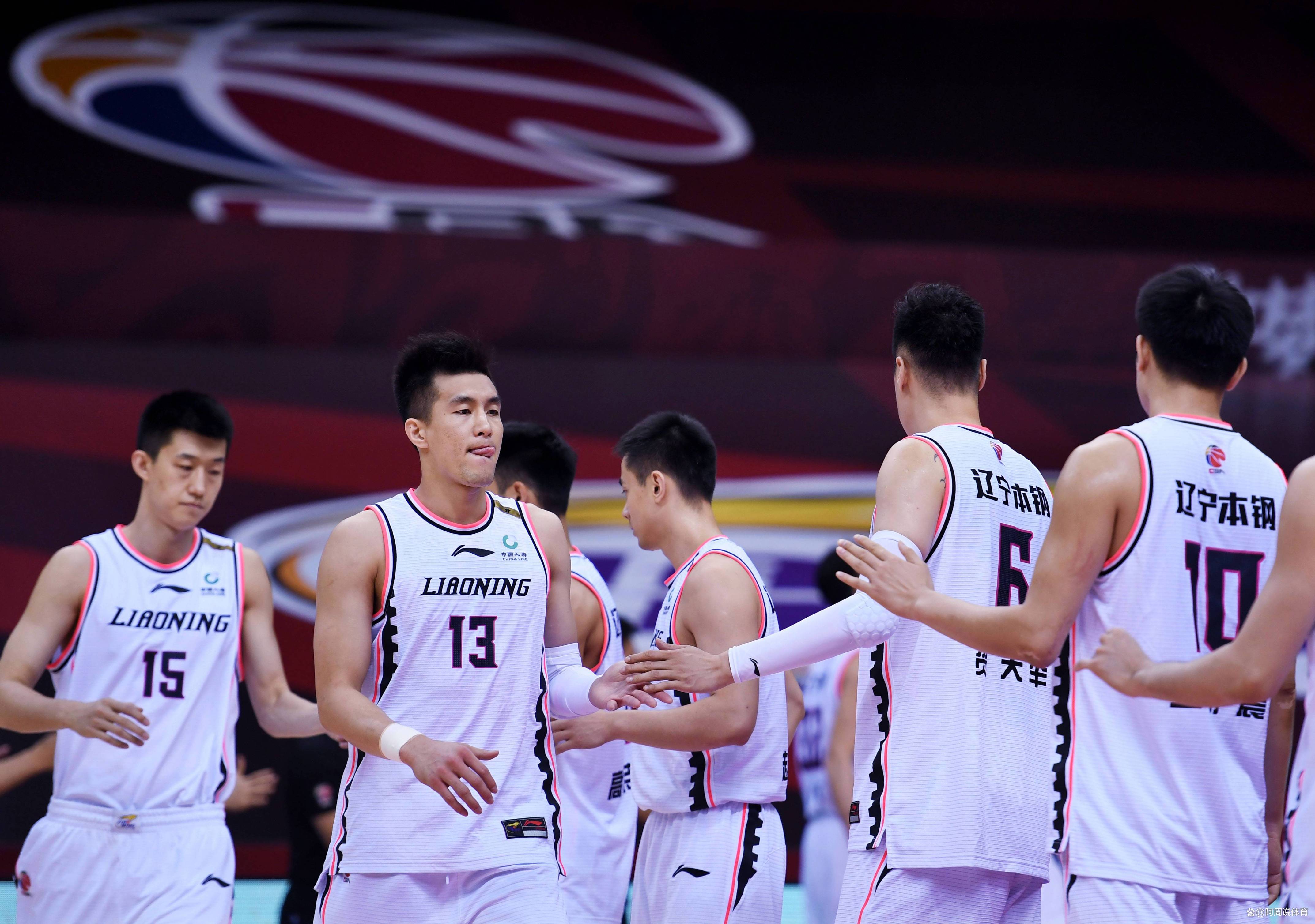 爱游戏体育下载-集结日CBA常规赛传出新动向，费城76人强势反弹，管理层表态——目标明确，训练强度明显提升的简单介绍